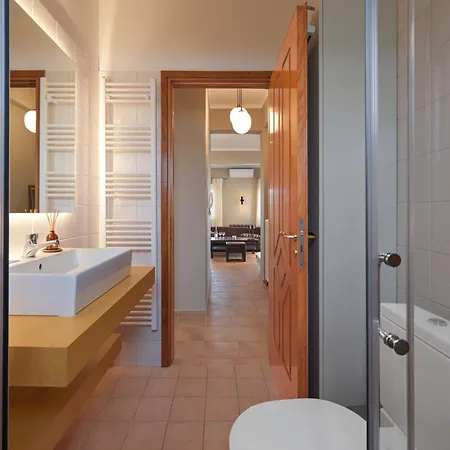 χαλκίδα-κάστρο, ανεξάρτητος όροφος, θέα - Parking Apartment Kanithos